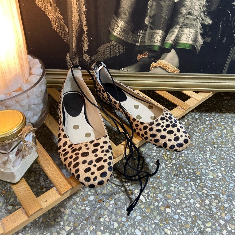 Boden Ballerina Animal Print Pumps. Size - 37 - Picture 7 of 12